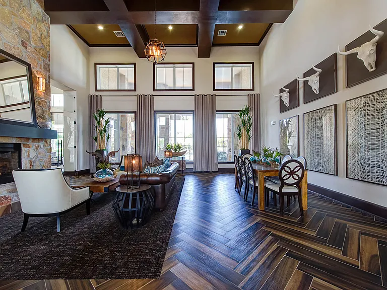 Callista Hill Country Apartments — Photo 16