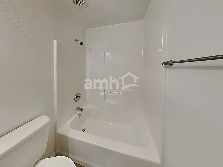 9921 Thomas Jefferson Dr — Photo 18