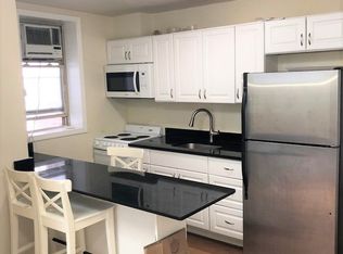 30-63 Steinway Ave #1, Astoria, NY 11103