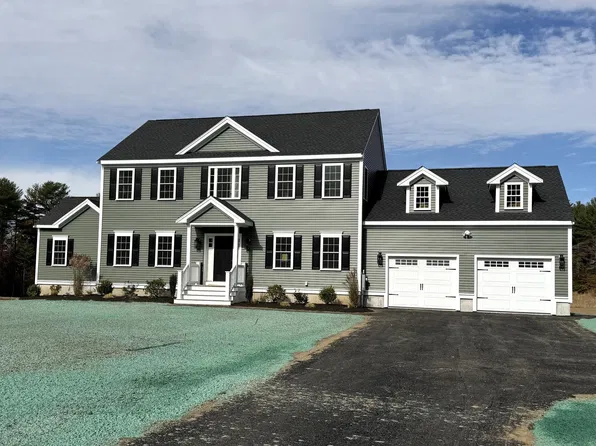 45 Elm St, Berkley, MA 02779