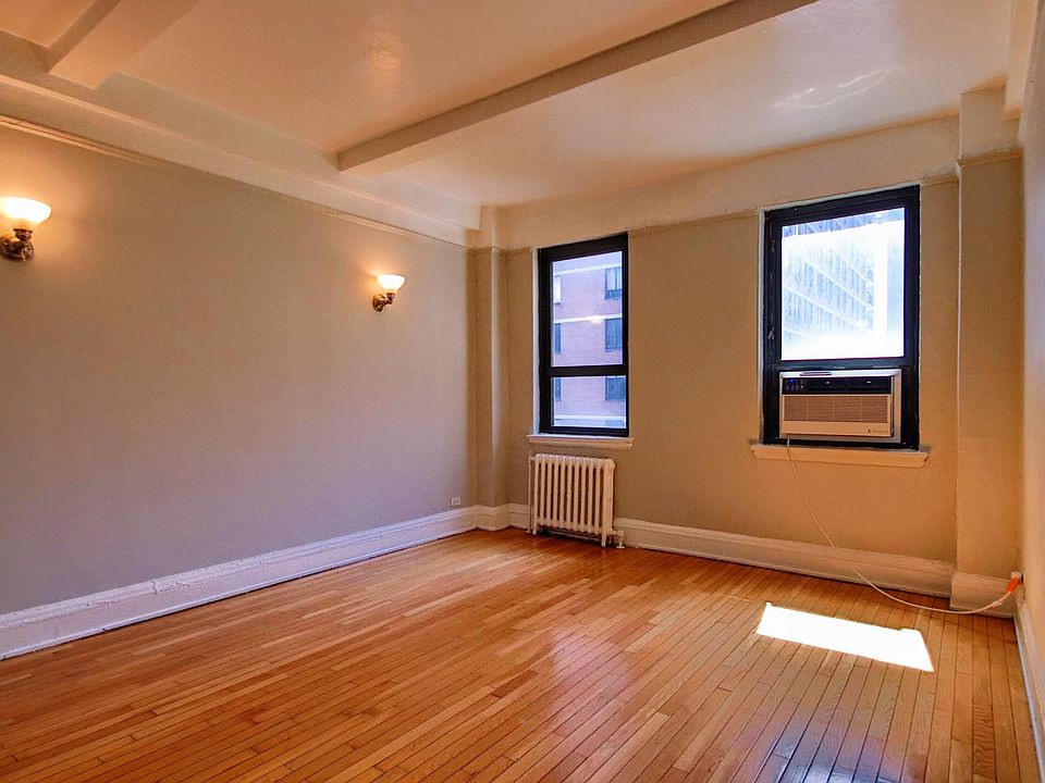 1st image of 11 Waverly Pl #6D