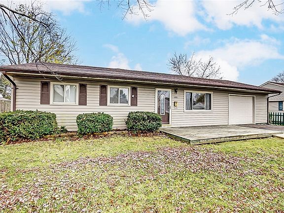 2nd image of 1201 Fyffe Ave