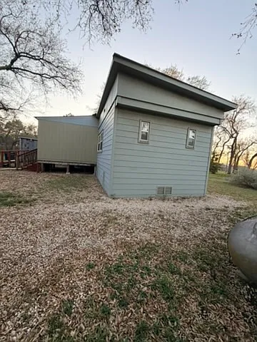 2001 Eagles Way — Photo 14
