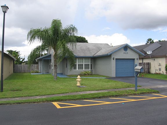 2nd image of 9925 NW 45th St