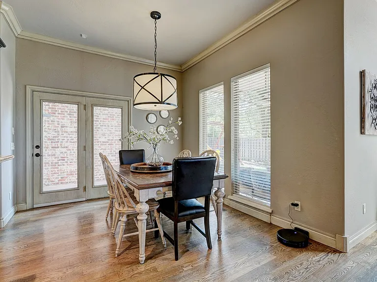 3116 Beacon Hill St — Photo 13