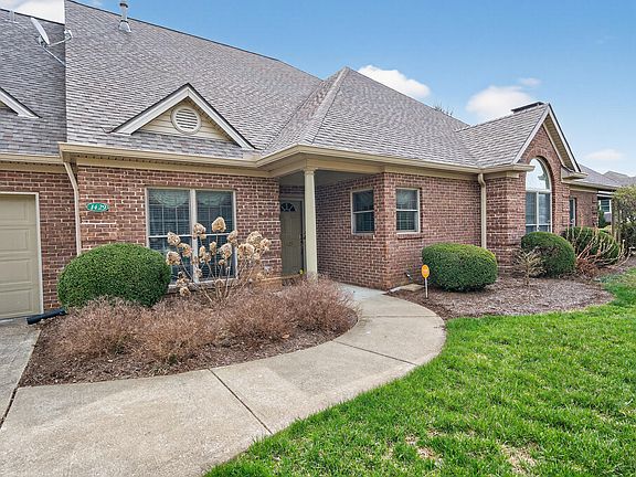 3rd image of 1429 Pine Needles Ln #403
