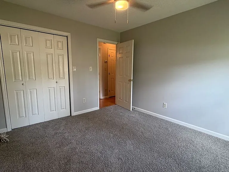 199 Amelia Dr W — Photo 15