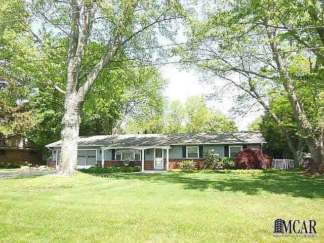 1st image of 1102 Birchwood Dr