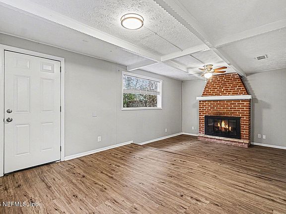 2nd image of 8417 BARRACUDA Road