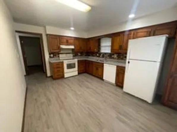 1201 North 64th Street, 1201 N 64th St #1203, Kansas City, KS 66102