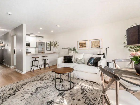 6789 Axtel Dr #18D, Canal Winchester, OH 43110