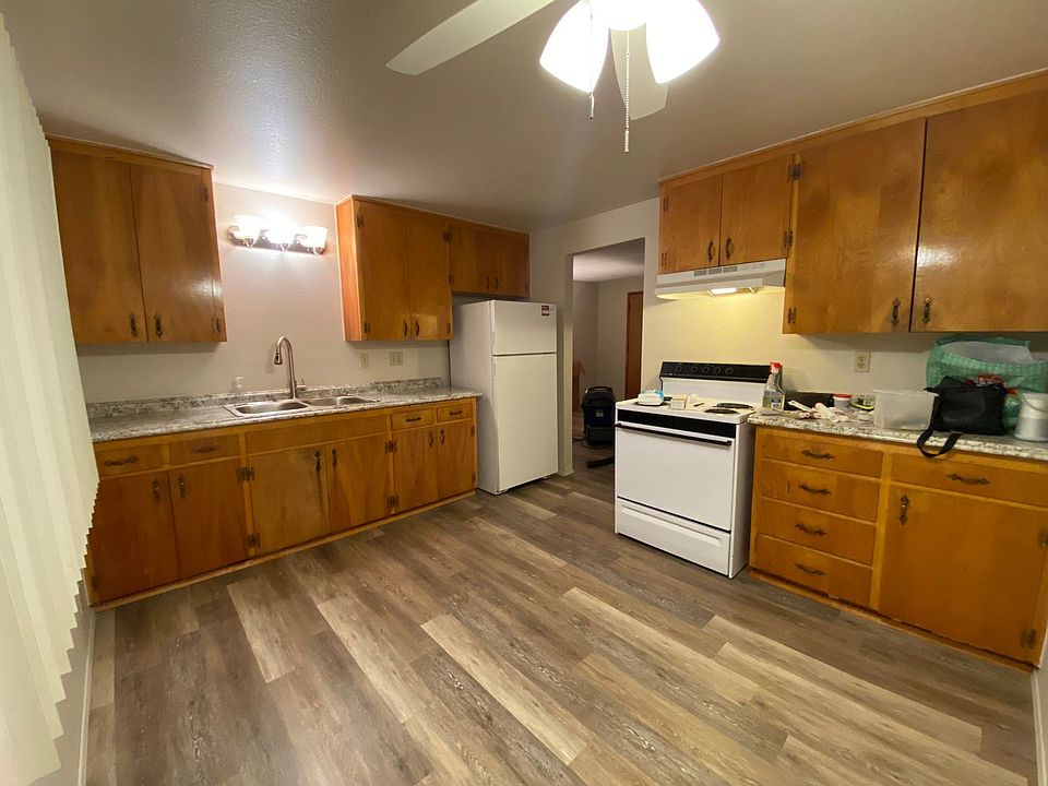 Monmouth6plex 130 Whitman St N Monmouth OR Zillow