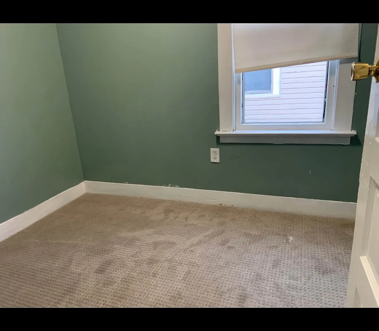 3 bed, $1,100 — Photo 3