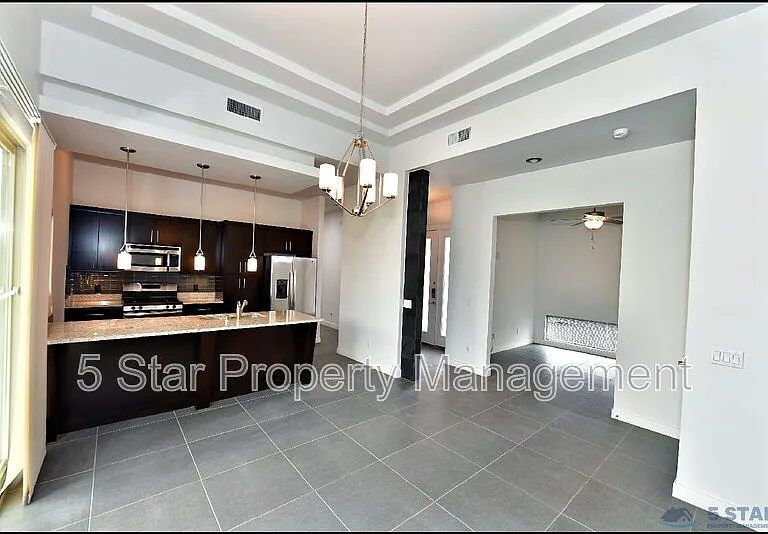 5973 Cartagena Cir — Photo 5