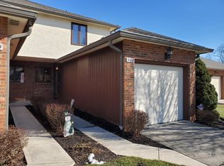 3168 Parkview Dr, Grove City, OH