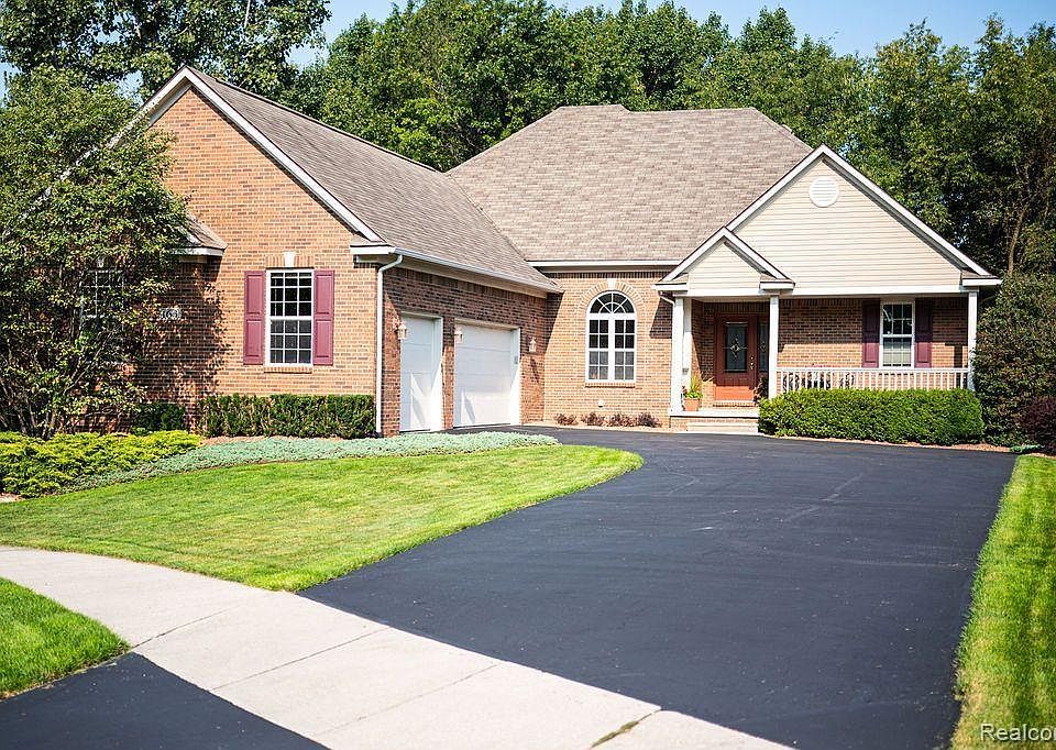 163 Beaumont Ct Oxford MI 48371 Zillow