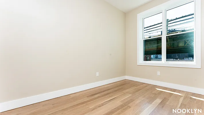 Rented by Nooklyn NYC LLC | media 21