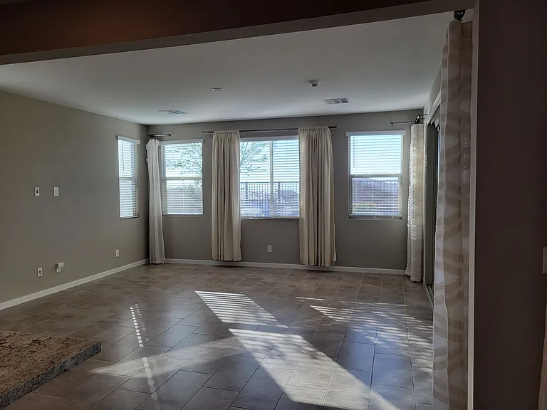12343 Grey Dunes Ave — Photo 16