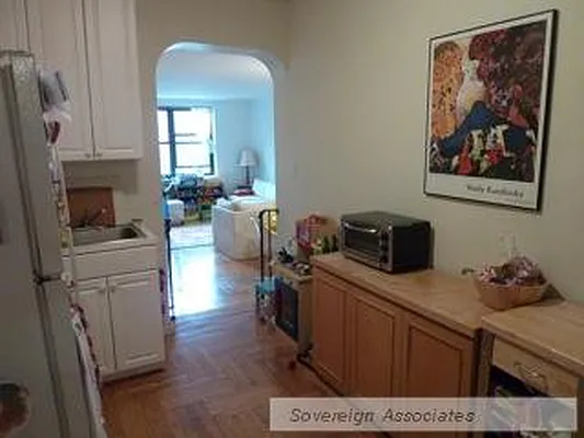 Rented by Sovereign Associates | media 3