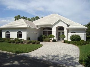 12980 Silverthorn Ct, Bonita Springs, FL 34135