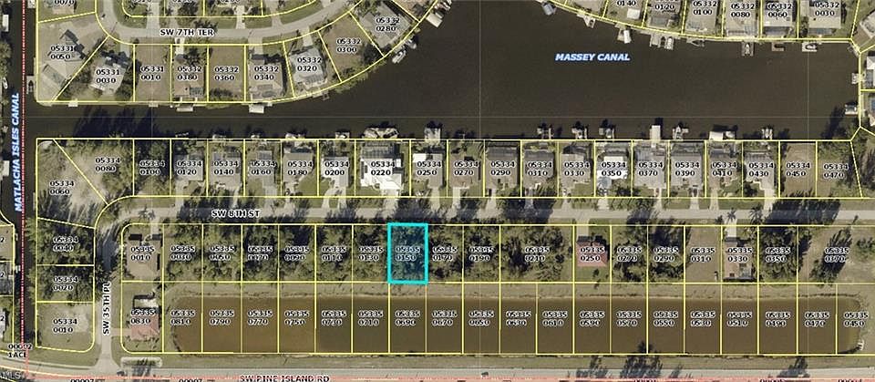 2nd image of 3420 SW 8th St