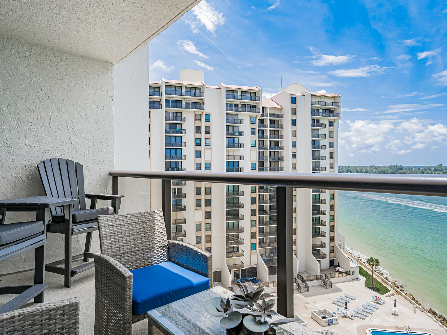 2 bed, 1186 sqft, $2,700 — Photo 4