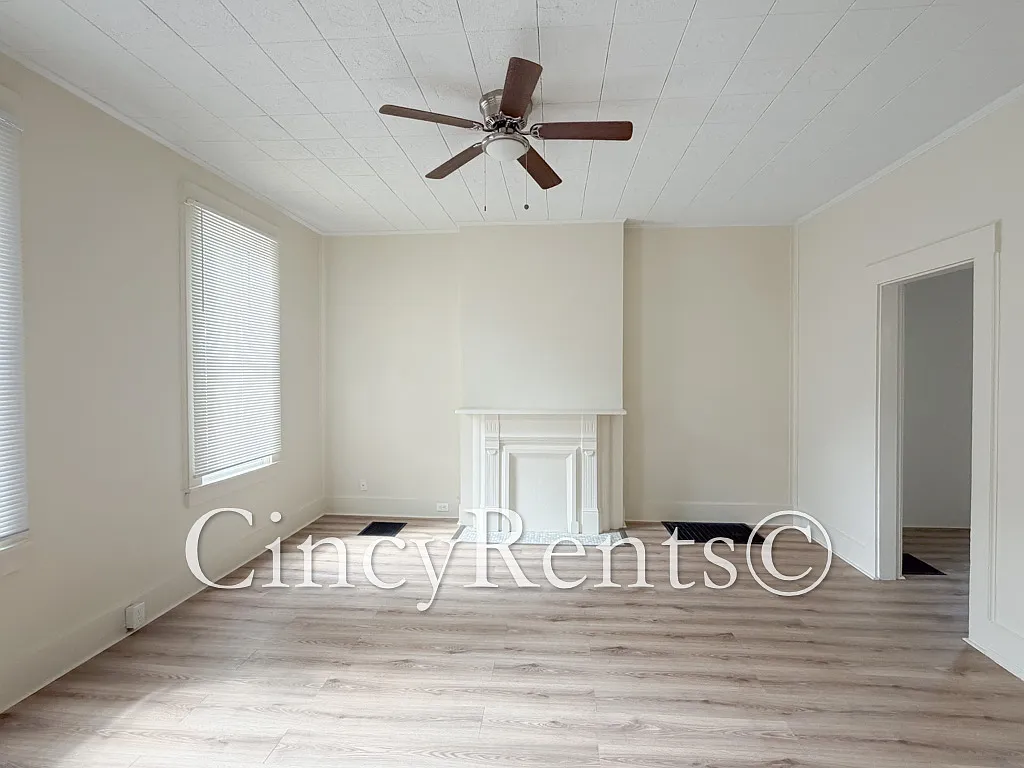 3 bed, 1800 sqft, $1,895 — Photo 2