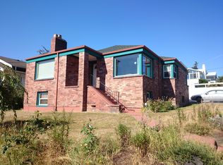 3201 37th Ave SW, Seattle, WA 98126