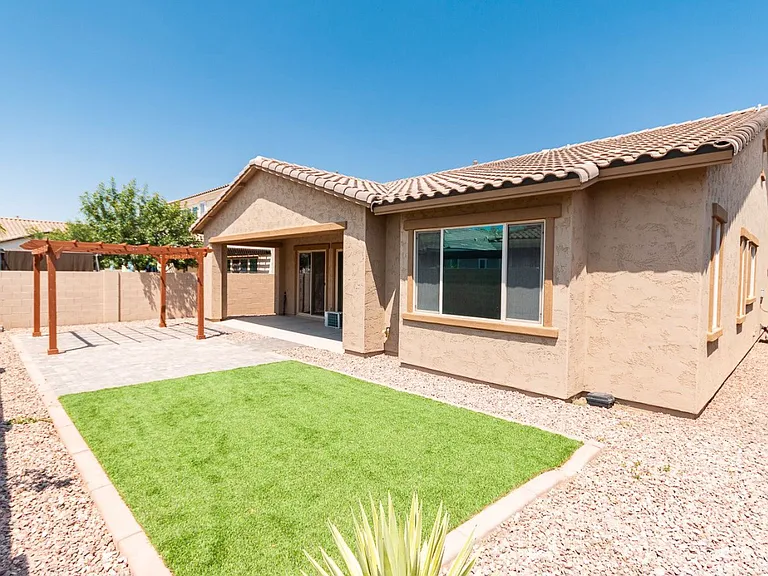 10317 E Catalyst Ave — Photo 27