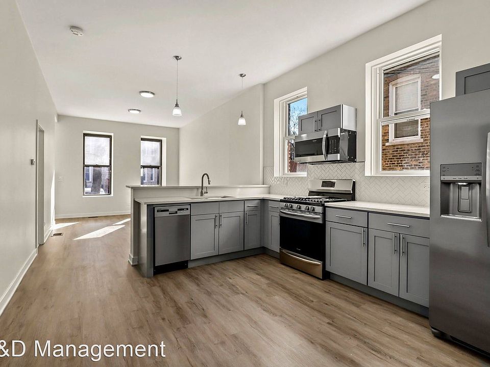 1st image of 1114 N Winchester Ave APT 2F