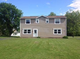 4B Suncrest Dr, Waterford, NY 12188