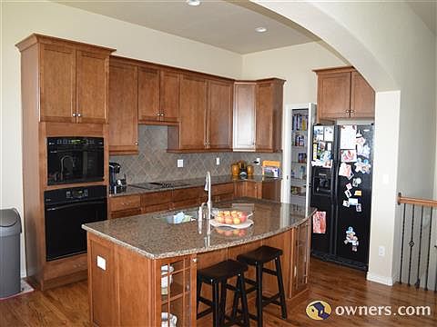 Kitchen with huge walk in pantry and lots of cabinet space