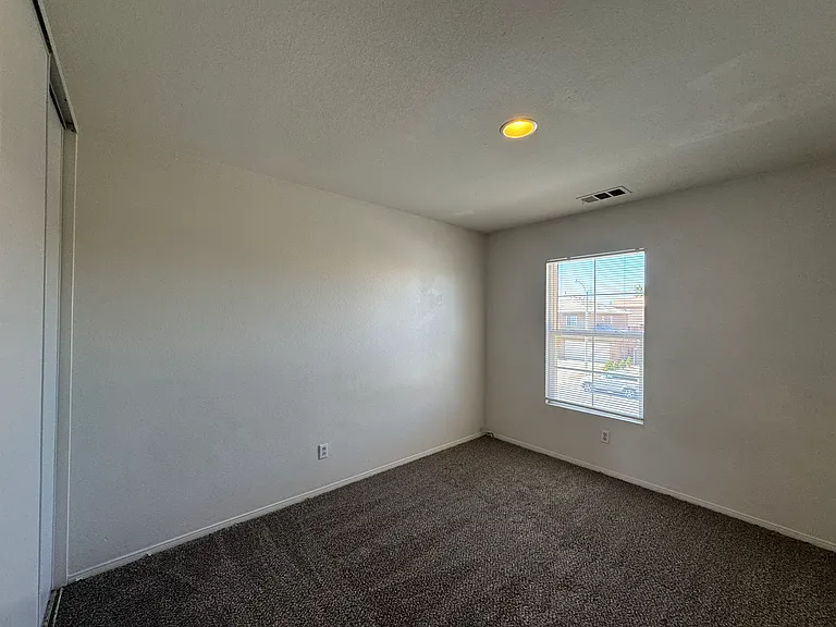 14042 Jockey Ln — Photo 13
