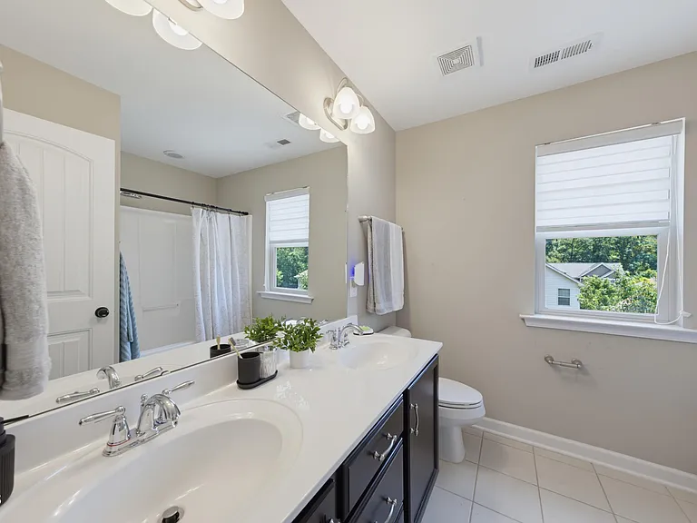619 Laurel Berry Ct — Photo 29