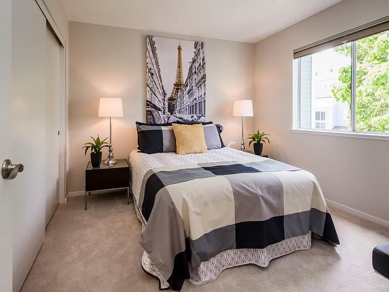 828 Boardwalk Pl — Photo 12