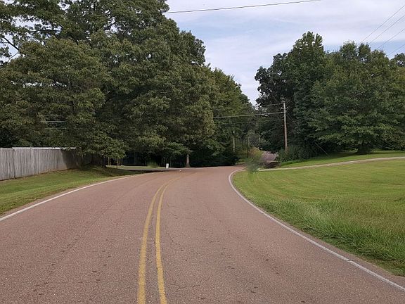 4th image of 1690 McFadden Dr
