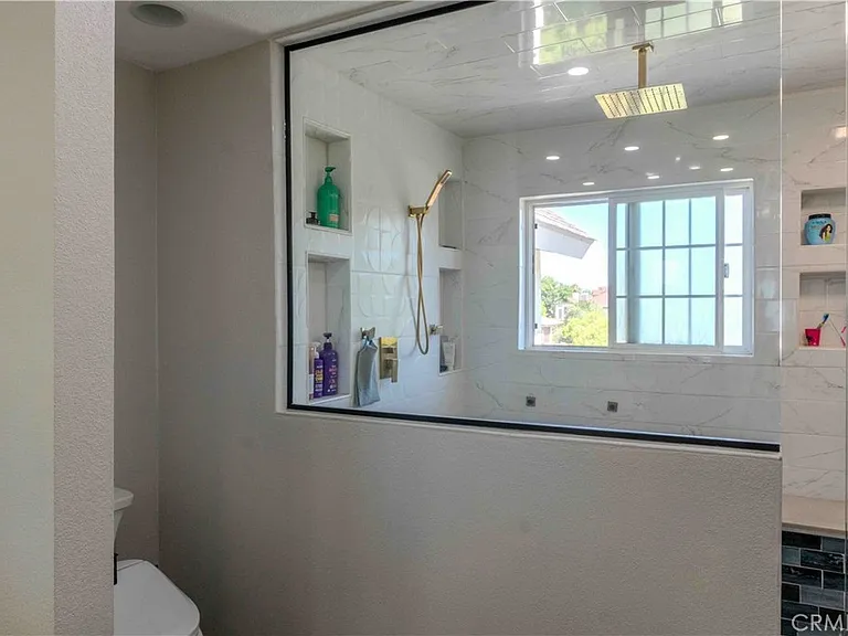 3809 Hanford Ave — Photo 36