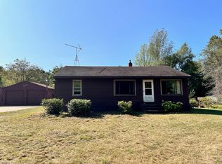 578 105th Ave, Plainwell, MI 49080