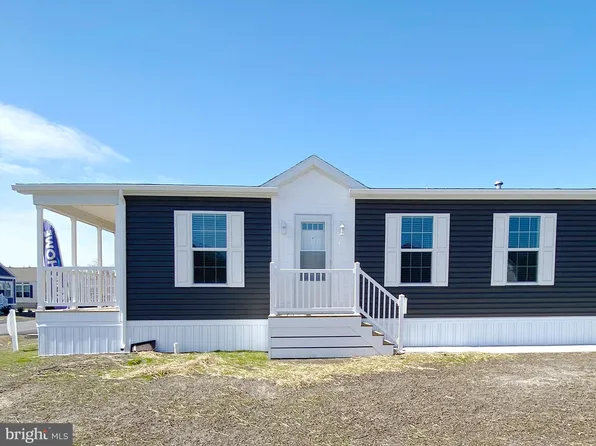 11 Folkstone Ln, Lewes, DE 19958