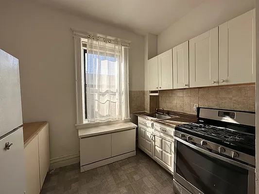 Rented by Azure Realty NY LLC | media 1
