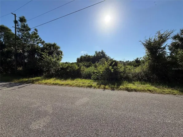 Embassy Rd #15, North Pt, FL 34291