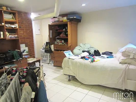 Rented by Miron Properties | media 28