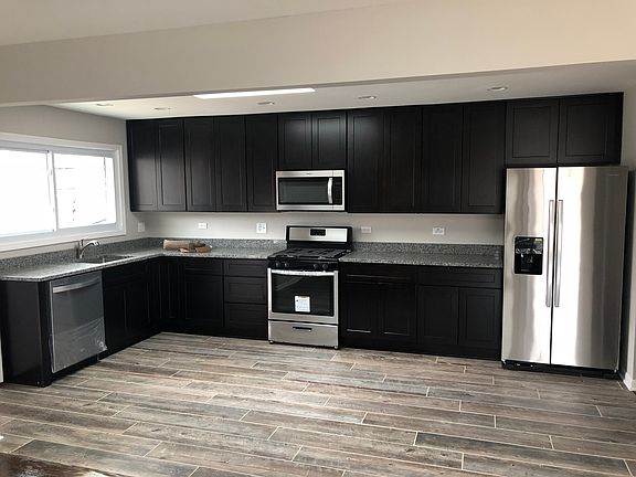 4th image of 16068 Marion Dr