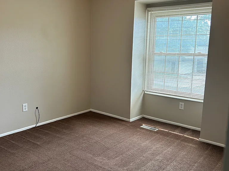 8257 S Grambling Way — Photo 8