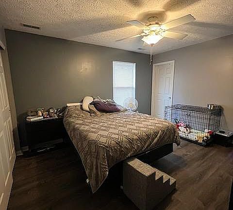 3rd image of 109 Harris Ave