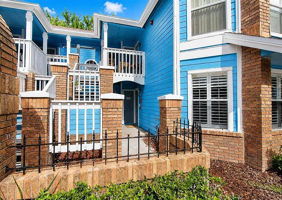 2739 N Poinciana Blvd #79
