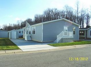 49956 Deer Run Dr, Shelby Township, MI 48315