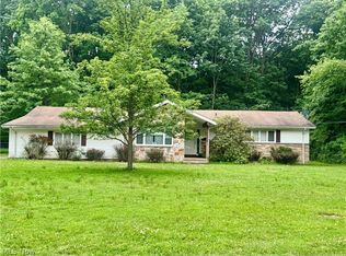25853 Euclid Chagrin Pkwy, Richmond Heights, OH 44143