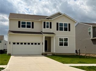 23569 Pine Valley Dr, Columbia Station, OH 44028