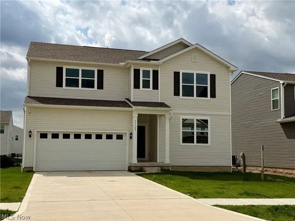 23569 Pine Valley Dr, Columbia Station, OH 44028
